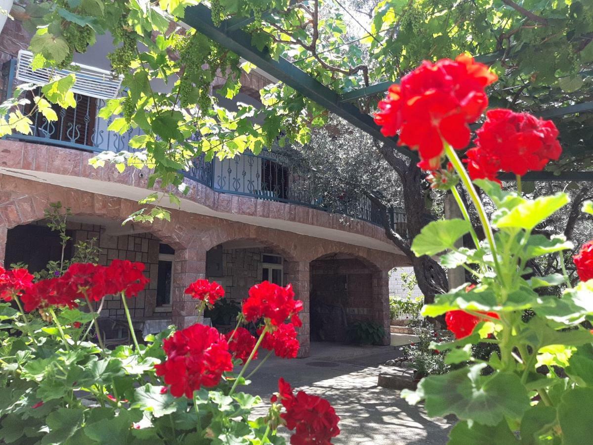 Zoro Apartments Ilha Sveti Stefan Exterior foto