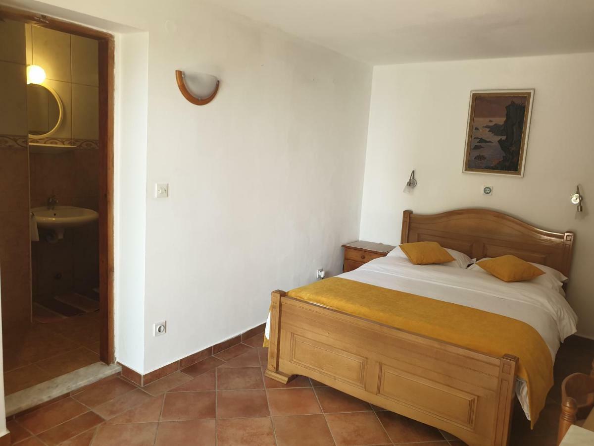 Zoro Apartments Ilha Sveti Stefan Exterior foto