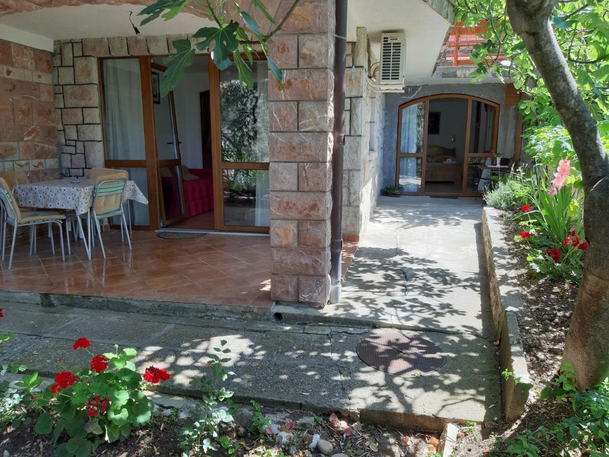 Zoro Apartments Ilha Sveti Stefan Exterior foto