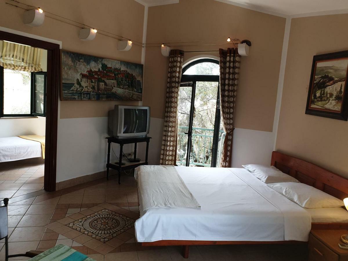 Zoro Apartments Ilha Sveti Stefan Exterior foto